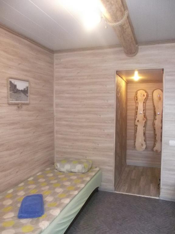 Nakvyne Rokiskyje Bed & Breakfast รอคิชคิช ภายนอก รูปภาพ